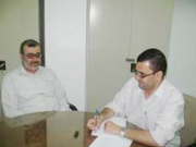 محمود حسن جناحي يسارا وحمدي عبد العزيز يمينا