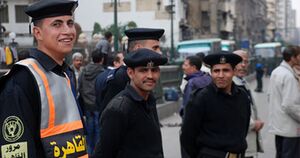 رجال الشرطة.jpg
