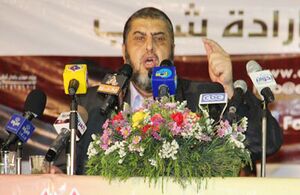 خيرت الشاطر متحدث خلال اللقاء.jpg