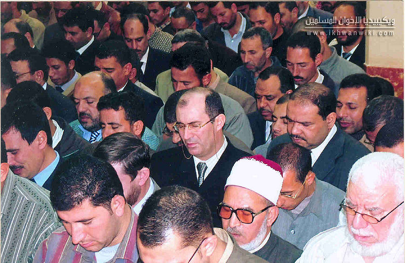 ملف:الأستاذ-جمعة-أمين-ومصطفى-عزب-والشيخ-السيد-عسكر-والدكتور-جمال-حشمت.jpg