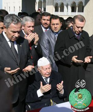 نجم-الدين-اربكان.2.jpg